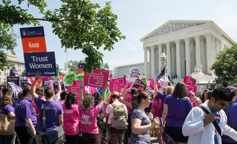 Pro choice protesters at SCOTUS
