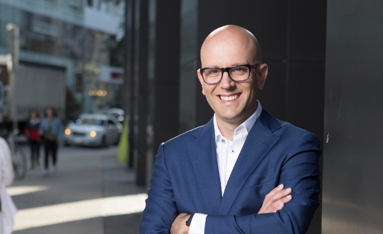 Sébastien, Guénette, Head of Legal at JUUL Labs Canada