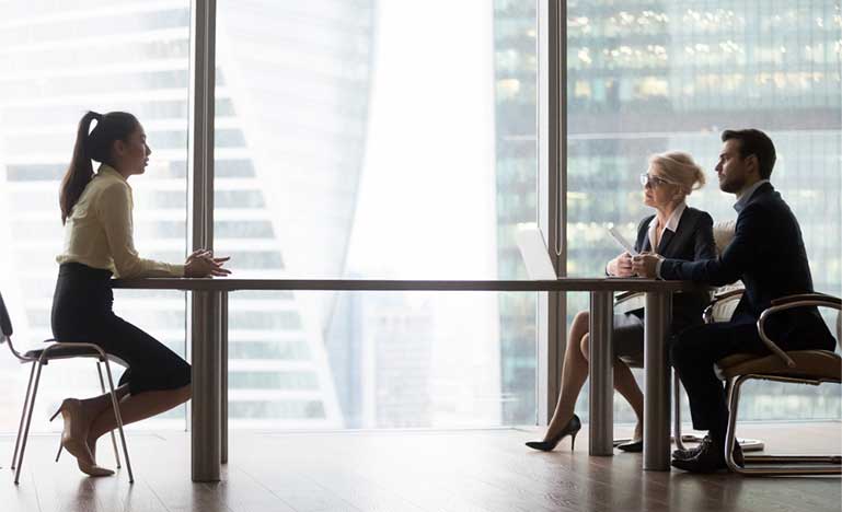 Applicant introducing talking to hr managers at job interview